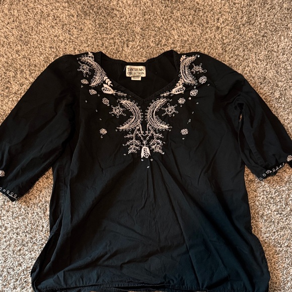 Tantrums Tops - Tantrums Collective Black and White Embroidered with Sequins V-Neck Tunic